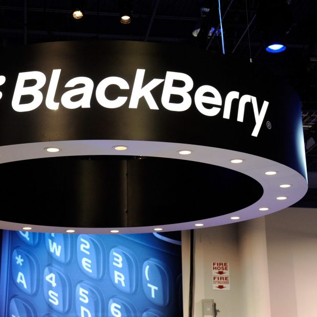 BlackBerry представила смартфон BlackBerry Leap.